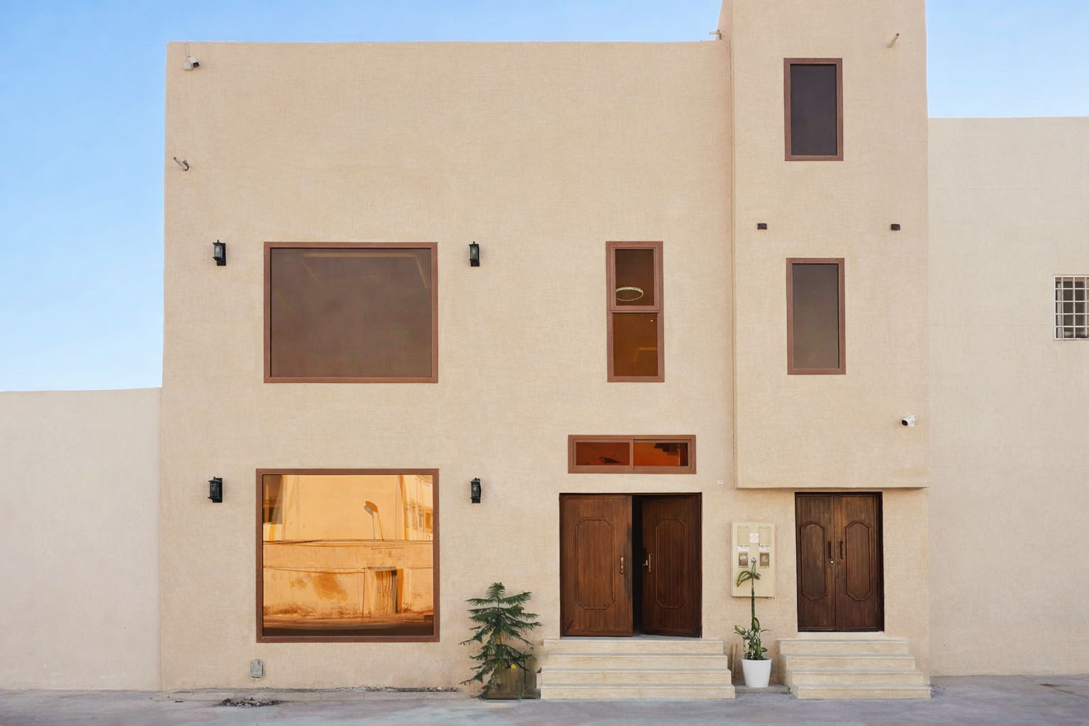 Office Remodeling Project Riyadh - completed meeting room by Hanjin E&T